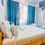 Casa Cu Obloane Rosii By Cochilia - Parcare Privata, Aproape De Plaja Apartament *