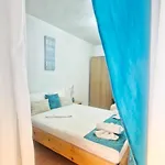 Apartament Casa Cu Obloane Rosii By Cochilia - Parcare Privata, Aproape De Plaja *