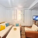 Casa Cu Obloane Rosii By Cochilia - Parcare Privata, Aproape De Plaja *